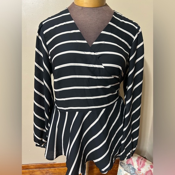 Ann Taylor LOFT Striped Wrap Blouse Office Career Party Size 16  Black Color - Picture 3 of 9